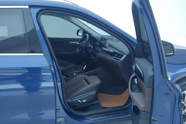 BMW X1 2022 — фото 11