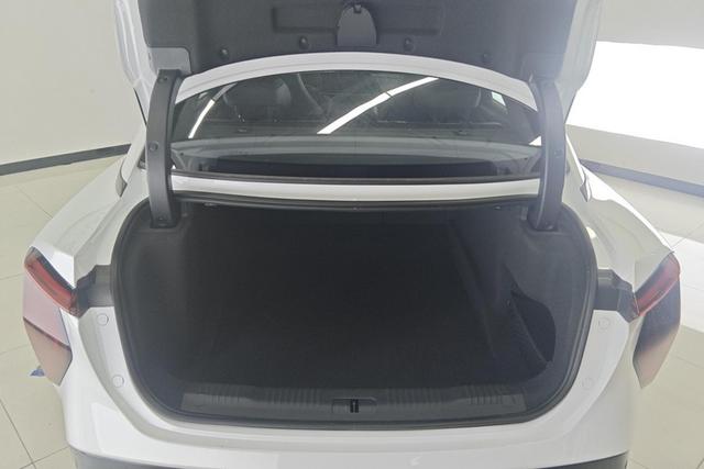 Red flag EH7 id 3817078 из Китая 11