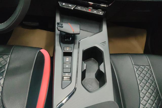 CHANGAN OSHAN Changan Oushang X5 PLUS 2023 — фото 14