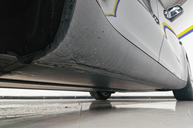 Tesla Model Y id 3768882 из Китая 16