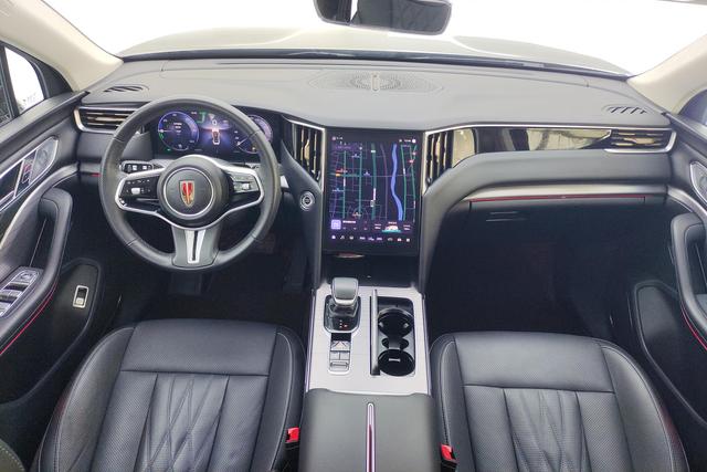 Hongqi HS7 PHEV 2024 2.0 T 4 WD 6 — фото 13