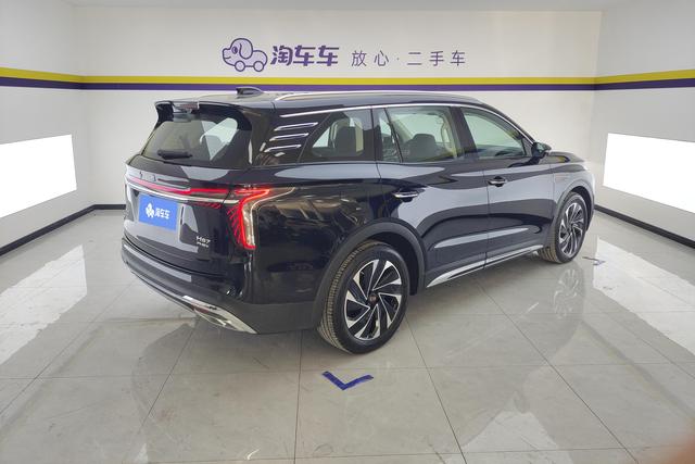 Hongqi HS7 PHEV 2024 2.0 T 4 WD 6 — фото 3