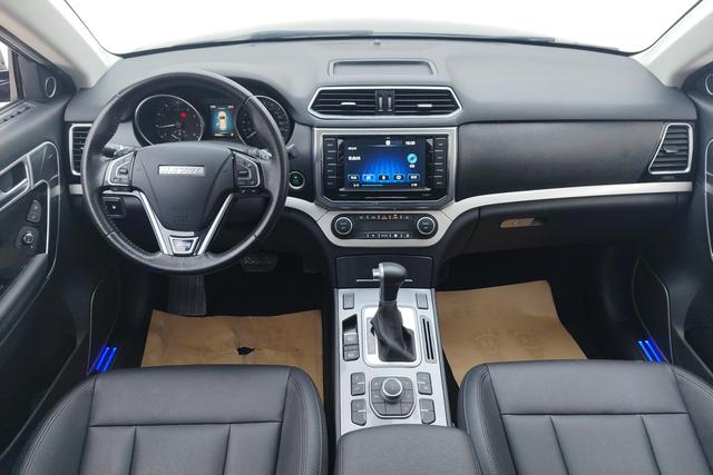 HAVAL H6 Coupe 2016 — фото 11