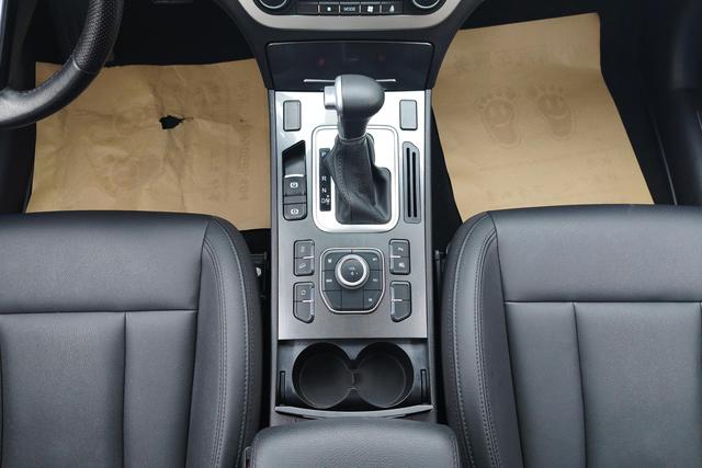 HAVAL H6 Coupe 2016 — фото 14
