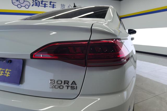 Volkswagen Bora id 3784609 из Китая 13