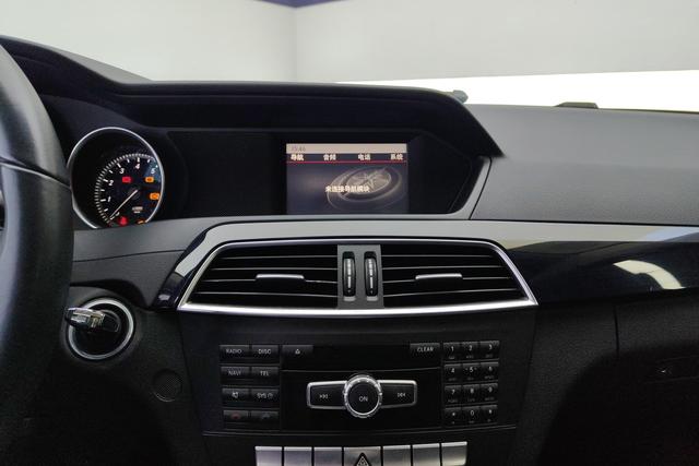 Mercedes Benz C-Class 2013 — фото 8