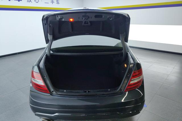 Mercedes Benz C-Class 2013 — фото 17