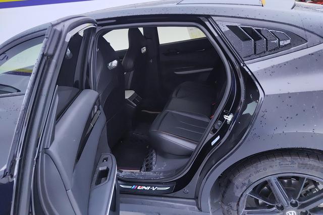 Chang'an UNI-V 2023 Черный из Китая, фото 4