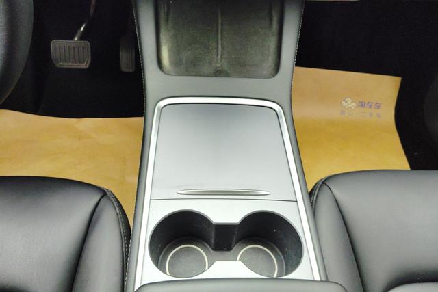 Tesla Model Y id 3810177 из Китая 17