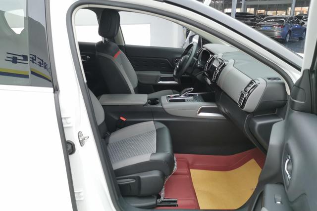 Citroen Tianyi C5 AIRCROSS Plug-in Hybrid 2020 — фото 15