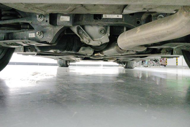 BMW 2 series (imported) id 3810305 из Китая 14