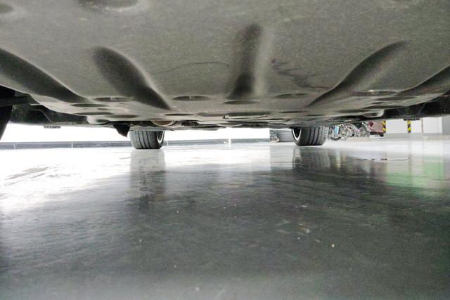 BMW 2 series (imported) id 3810305 из Китая 16