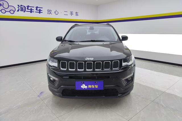 Jeep Compass 2019 220 T AT — фото 2