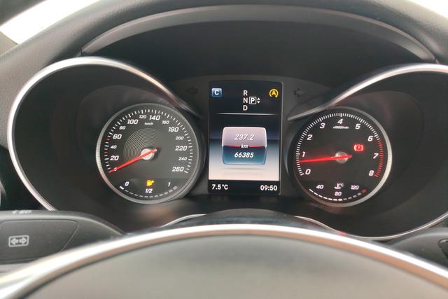 Mercedes Benz C-Class 2015 — фото 14