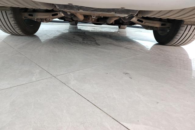 Jaguar XFL id 3824321 из Китая 14