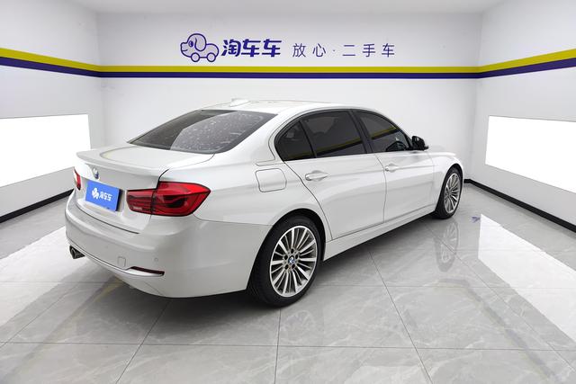 BMW 3 Series 2019 — фото 3