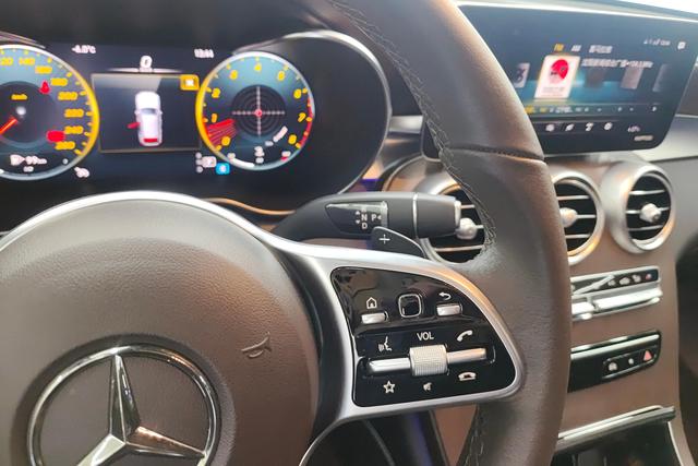 Mercedes-Benz GLC 2022 GLC 260 L 4 MATIC Luxury — фото 10
