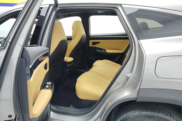 Geely Galaxy L7 2023 — фото 16