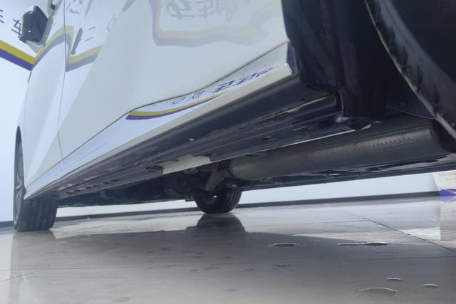 Trumpchi M8 2024 2.0 TGDI — фото 6