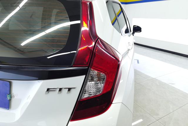 Honda "飞度" 可 以 翻 译 为 "fit" 2018 — фото 5