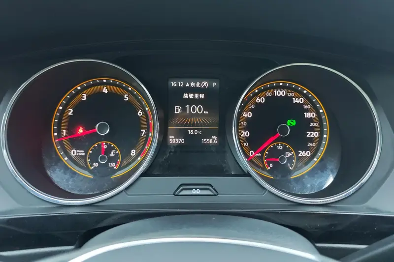 Volkswagen Tiguan L 330 TSI AT 2 WDComfort VI — фото 11
