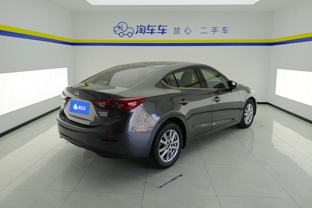 Mazda 3 Axela 2017 — фото 3