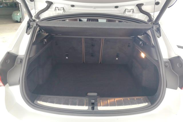 BMW X2 2022 — фото 17