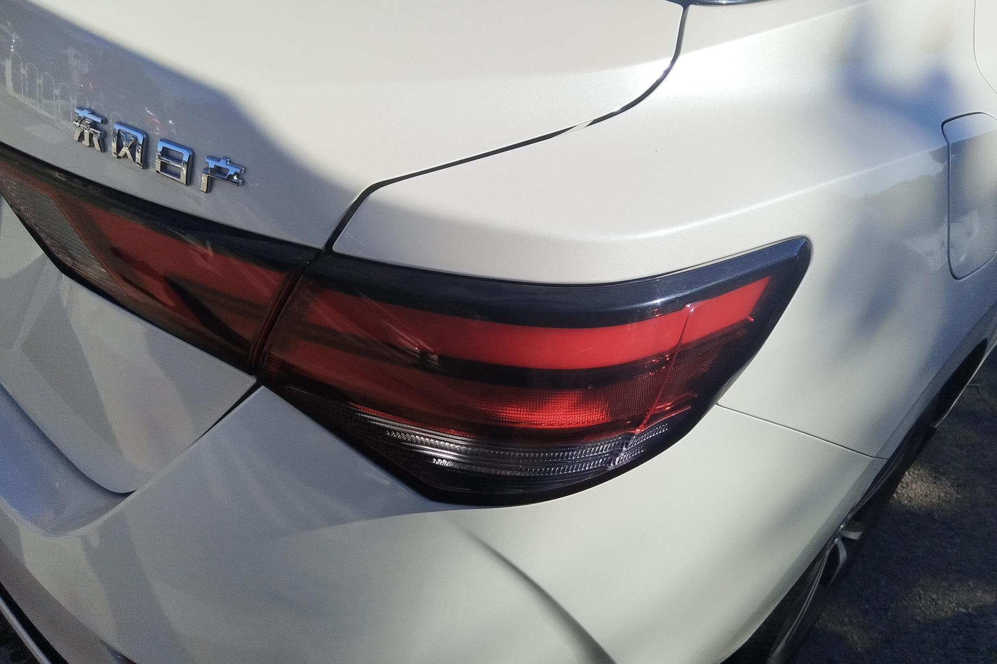 Nissan Xuan Yi 2021 Белый из Китая, фото 4