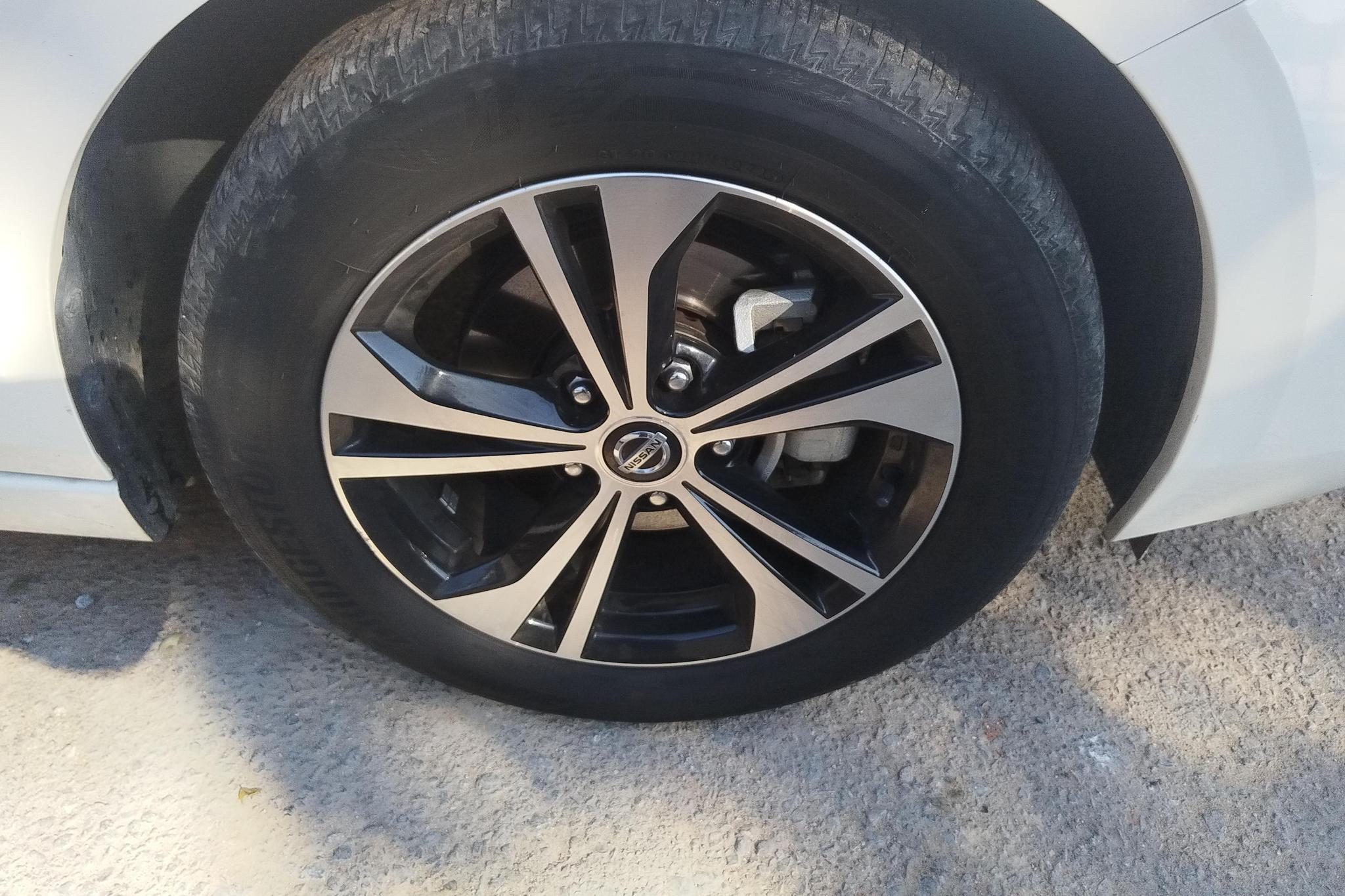 Nissan Xuan Yi id 4451581 из Китая 9
