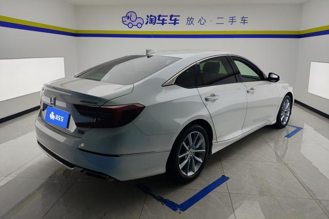 Honda Accord 2022 — фото 3