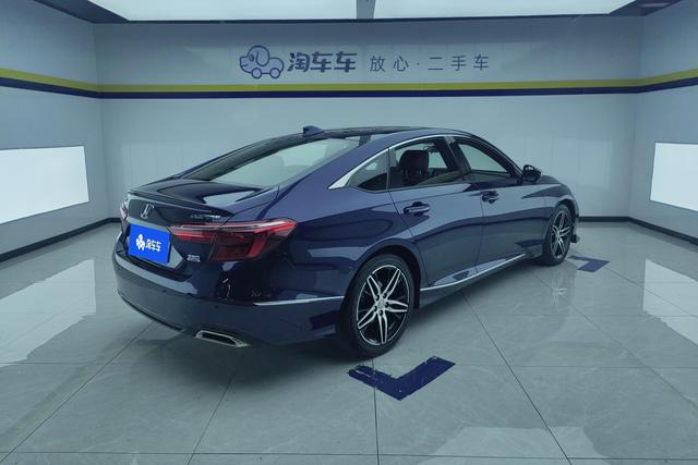 Honda "英 士 派" 可 以 翻 译 为 "Yingshi Pai" 2022 — фото 3