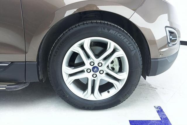 Ford Edge 2018 Eco Boost 245 2 WD 7 VI — фото 4