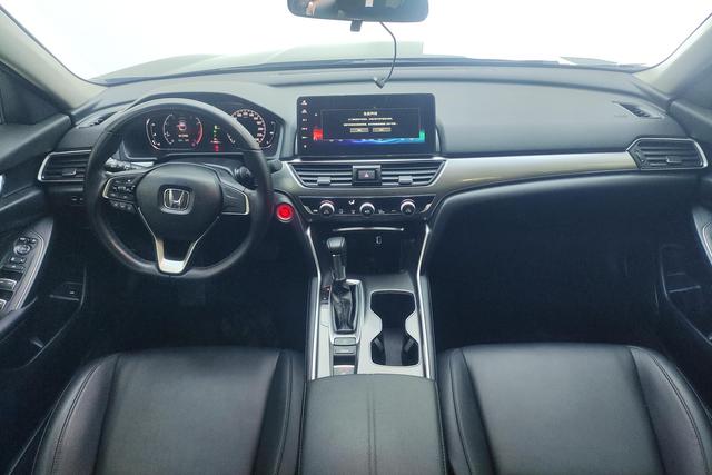 Honda Accord 2022 — фото 12