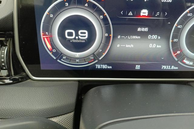 Red flag HS5 2022 Черный из Китая, фото 5