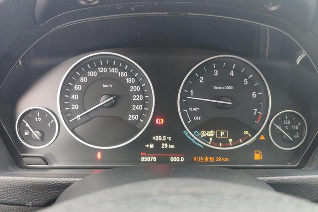 BMW 3 series 2018 Белый из Китая, фото 2