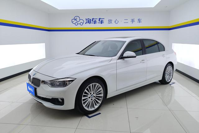 BMW 3 Series 2018 — фото 1