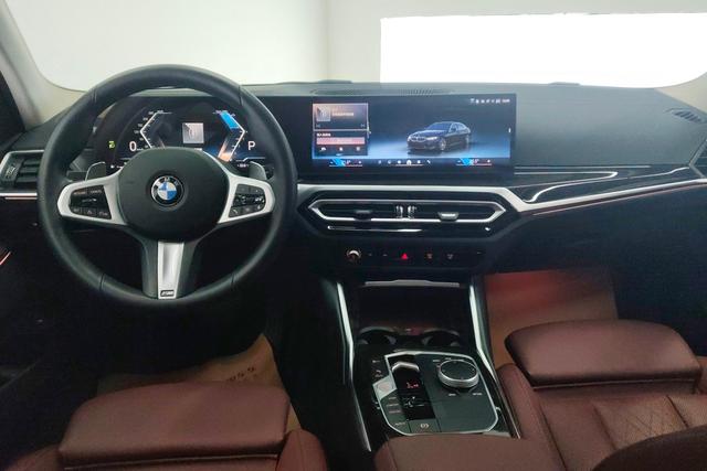 BMW 3 Series 2023 — фото 12