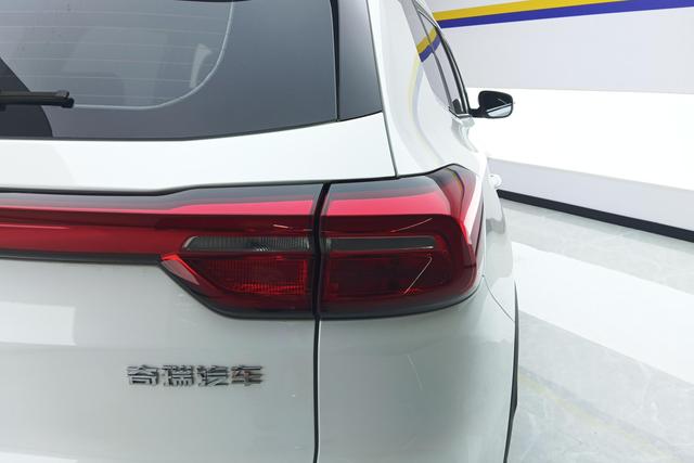 CHERY Tiggo 8 2018 — фото 5