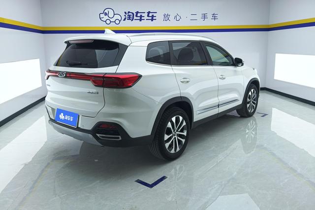 CHERY Tiggo 8 2018 — фото 3