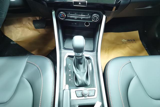 CHERY Tiggo 3x 2021 — фото 14