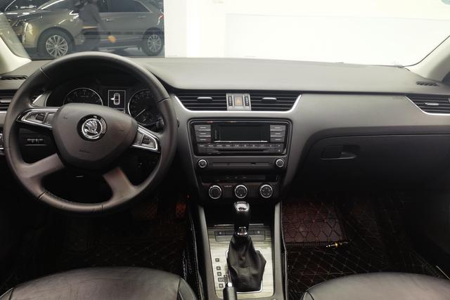 Skoda Sharp and Clear 2015 — фото 12