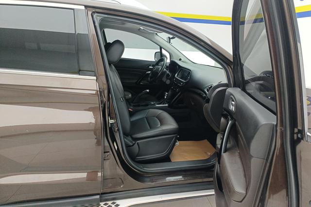 Gac Trumpchi Trumpchi GS4 2015 — фото 15