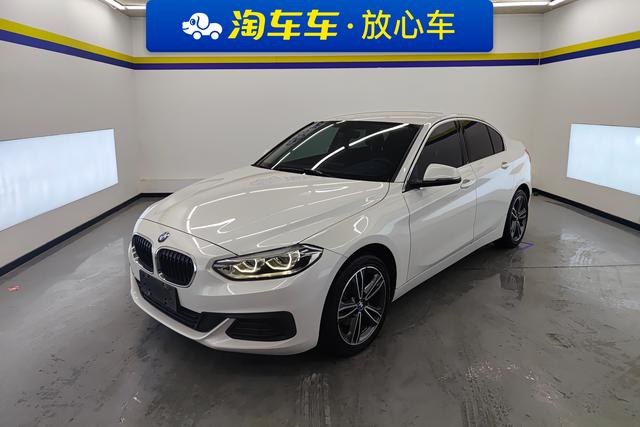 BMW 1 Series 2020 — фото 1
