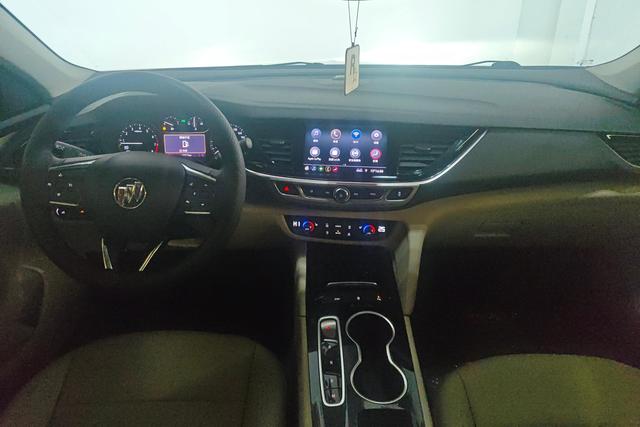 Buick Regal 2021 — фото 11