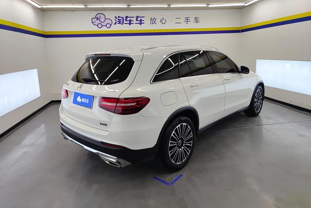 Mercedes Benz GLC 2019 — фото 3