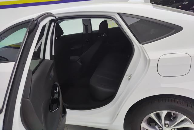 Buick Verano 2023 Pro 533 T — фото 15