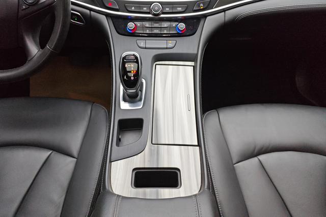 Buick Lacrosse 2021 — фото 14
