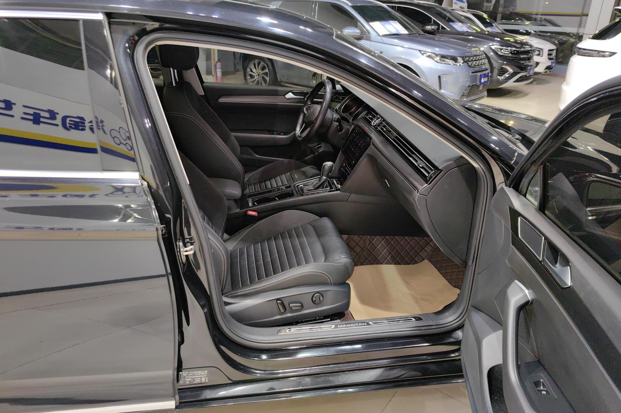 Volkswagen Magotan 2020 330TSI DSG Lead