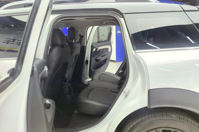 MINI COUNTRYMAN 2021 Темно-серый из Китая, фото 5