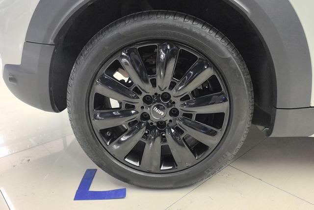 MINI COUNTRYMAN id 3810625 из Китая 13